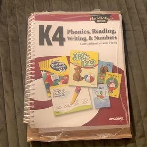 NEW Abeka K4 Curriculum/Lesson Plan Book